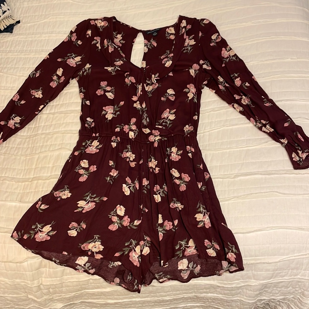 American Eagle Flower Printed Long Sleeve Romper